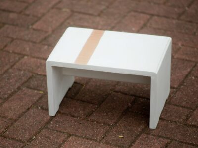 Hocker Schemel aus Holz, Hartholz, Buche , stabil und kippelsicher, weiß NEU