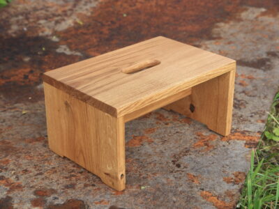 Hocker Schemel aus Holz, Hartholz, Eiche, Leinöl behandelt, Einzelstück #2